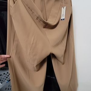 Terra & Sky Beige Cropped Relaxed Fit Dress Pants